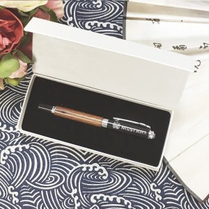 【團購商品，10個起做】NKUST曜石黑鋼琴烤漆紅木鋼珠筆禮盒